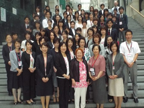 昨年、北日本看護学術集会を開催しました。当院の看護師が総力を挙げて、宮城大学の先生方はじめ、県内多くの病院、看護学校、大学の協力を得て盛大に開催されました。