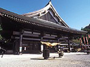最上稲荷 京都の伏見、愛知の豊川と並ぶ日本最大稲荷の一つ